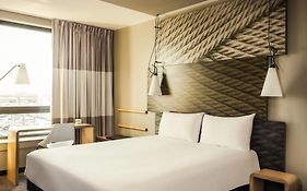 Ibis Paris Coeur D'orly Airport 3*